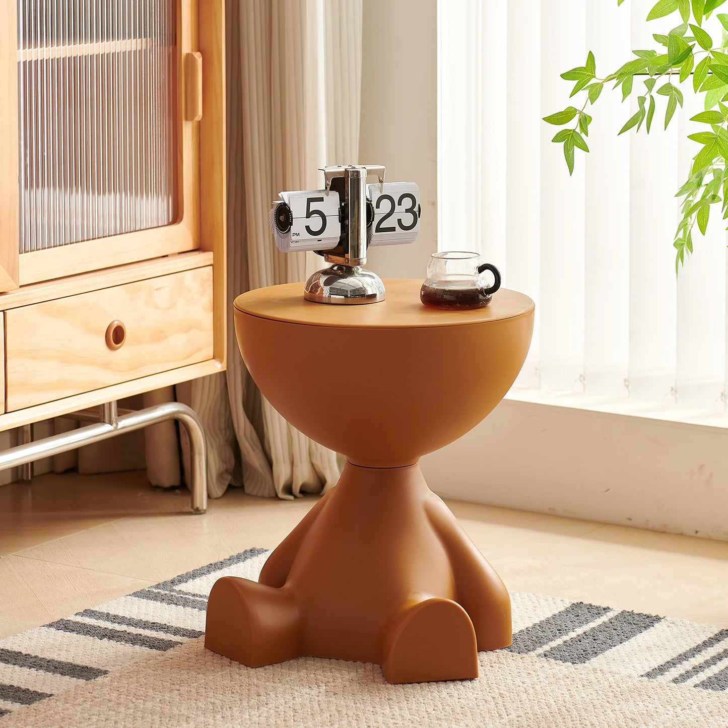 Small flat head coffee table cream style